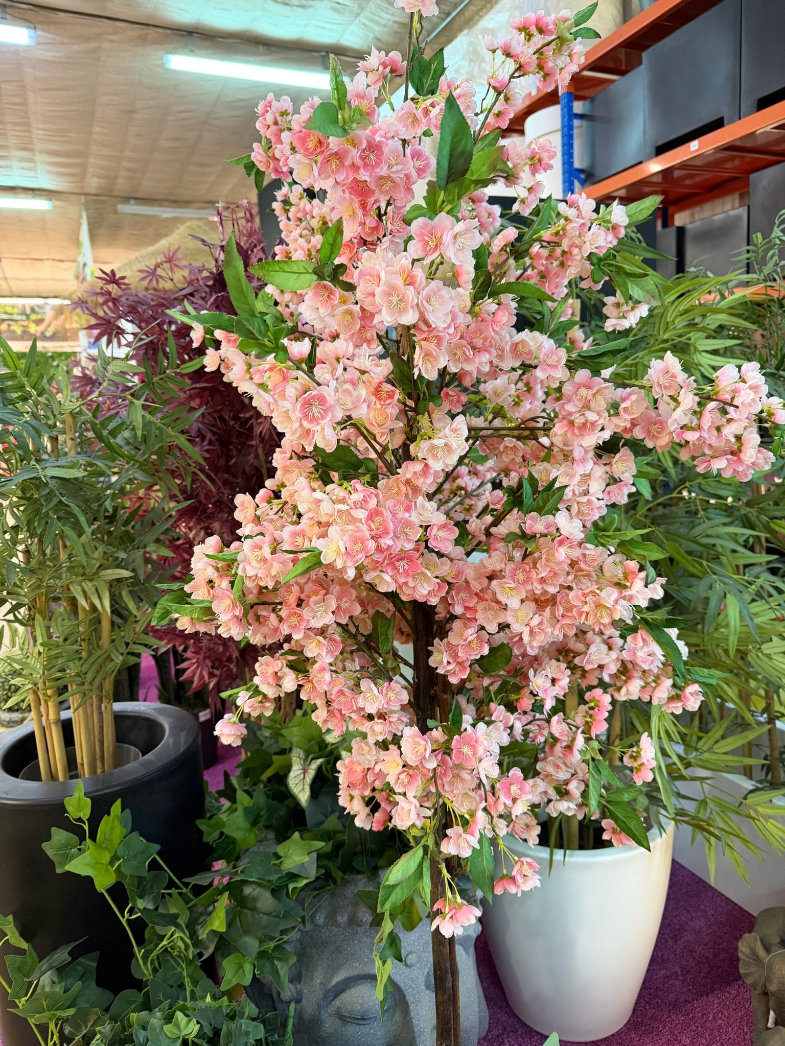 Plantas artificiales para interiores en Garden Center Navarro